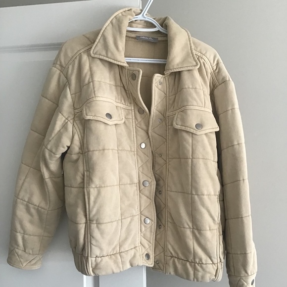 Oversized quilted beige jacket - Picture 1 of 1